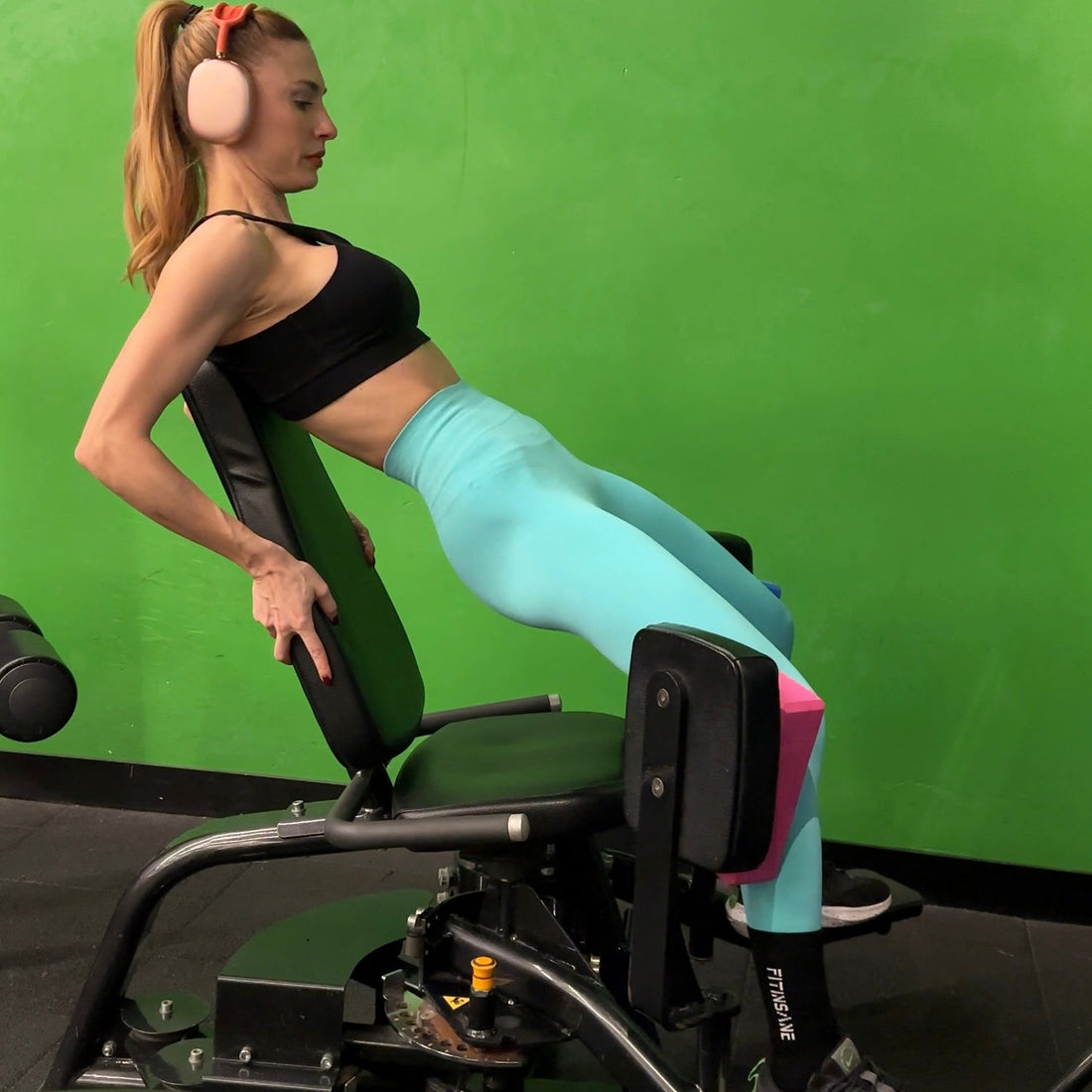 How to do a Bridged Hip Abduction on the Machine